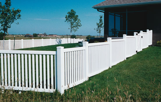 LI NY PVC Fence Installer